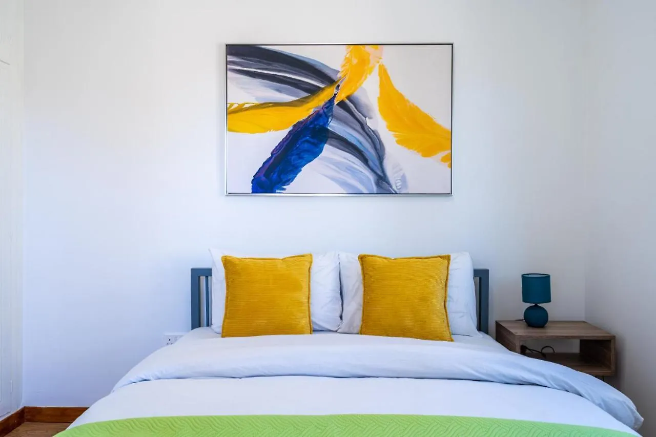 Vibe - 1 Bedroom Apartment W Balcony In 라르나카